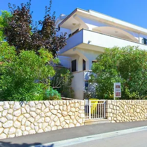 Vlatko , Krk Town Kroatien